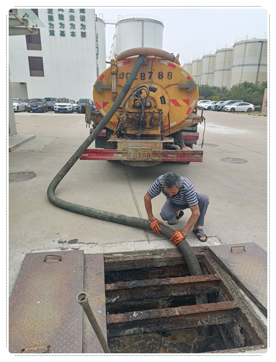 八公山隔油池清掏